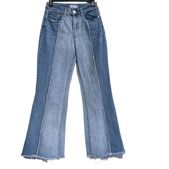 Rue21 JRs SZ 3 Festival Flare Jeans Hi-Rise Distressed Frayed Hems Two-Tone Boho - Picture 1 of 10